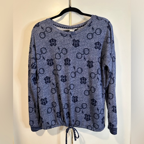 Harry Potter Wizarding World Long Sleeve Blue Top Super Soft Medium - Picture 3 of 10